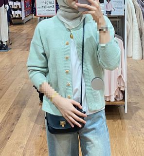 (Category: ) located in . Submitted by ninisyayi23 (Listing ID 1422509849, Image 1). Description: .