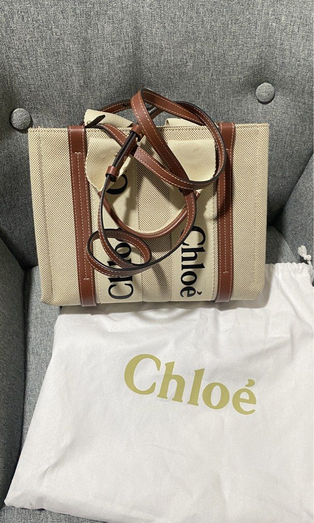 Chloe woody small (Category: Luxury Bags & Wallets) located in Las Pinas. Submitted by md_awil (Listing ID 1404099491, Image 1). Description: With dustbag n care cards 101% authentic or moneyback.