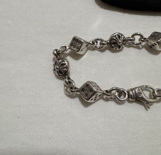 (Category: ) located in . Submitted by alpha64 (Listing ID 1422484650, Image 1). Description: .