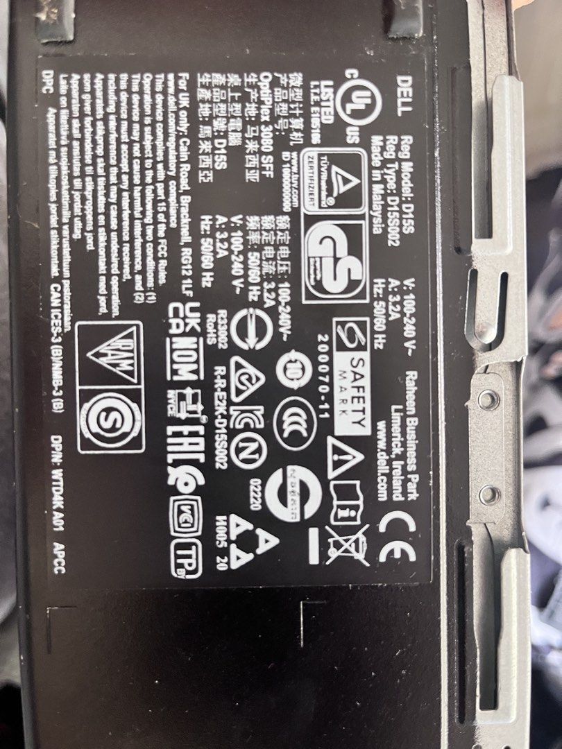 Defective Dell Optiplex 3080 10th Gen (Category: Desktops) located in Marikina City. Submitted by shoshiro (Listing ID 1422443698, Image 2). Description: Dell Optiplex 3080 - Casing - Motherboard - PSU - With M.2 Slot - With SSD 2.5” Slot - NO CPU - NO RAM - NO HDD/SSD - NO HEATSINK - NO Power Cord (Rekta ito Outlet wala tong power converter like ng ibang mini-PC) Issue: - bent pins, see pics. I think kaya pa tong maayos kung gagamit ng microscop