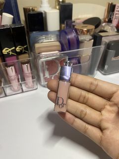 (Category: ) located in . Submitted by shaandmakeup (Listing ID 1422404391, Image 1). Description: .