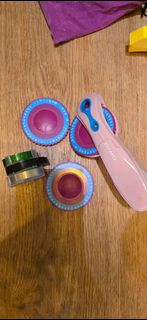 DYMO Label Maker and M-TEX Label Maker439655087683686400