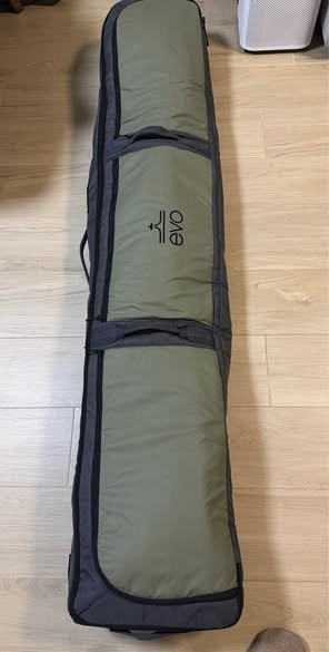 （分類：）位於 。 由 Kenisnew 提交（商品編號 1422452745，圖片 1）。簡介： 。