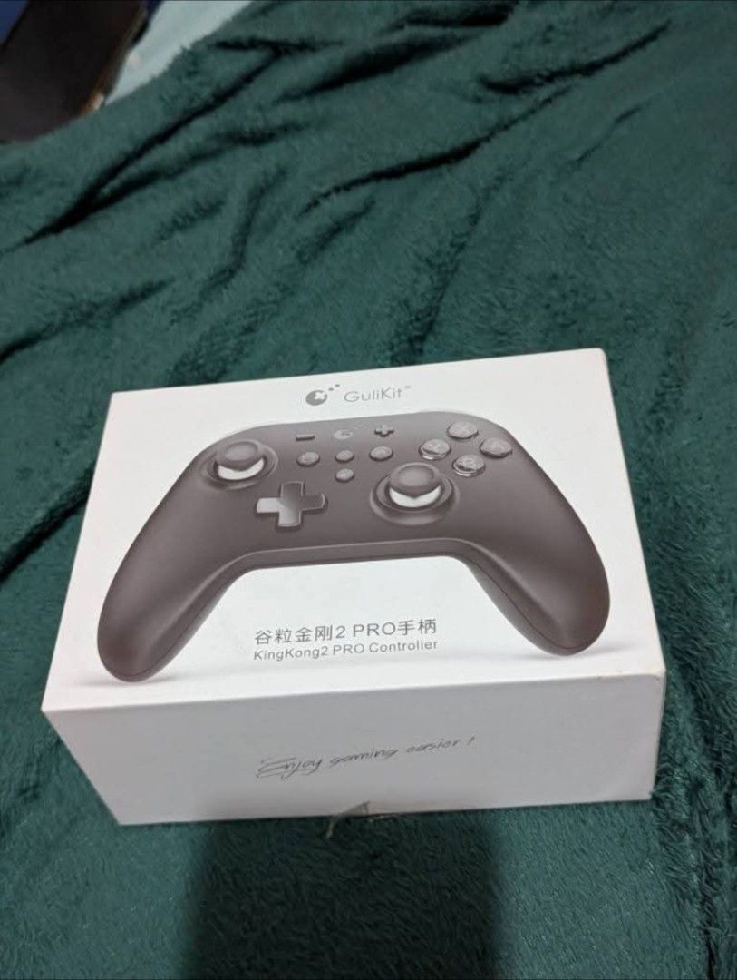 Gulikit Kingkong 2 Pro Controller (Category: Controllers) located in Santa Maria. Submitted by LeonardSean (Listing ID 1422529292, Image 1). Description: Perfectly working still still has box, case etc price is still negotiable..