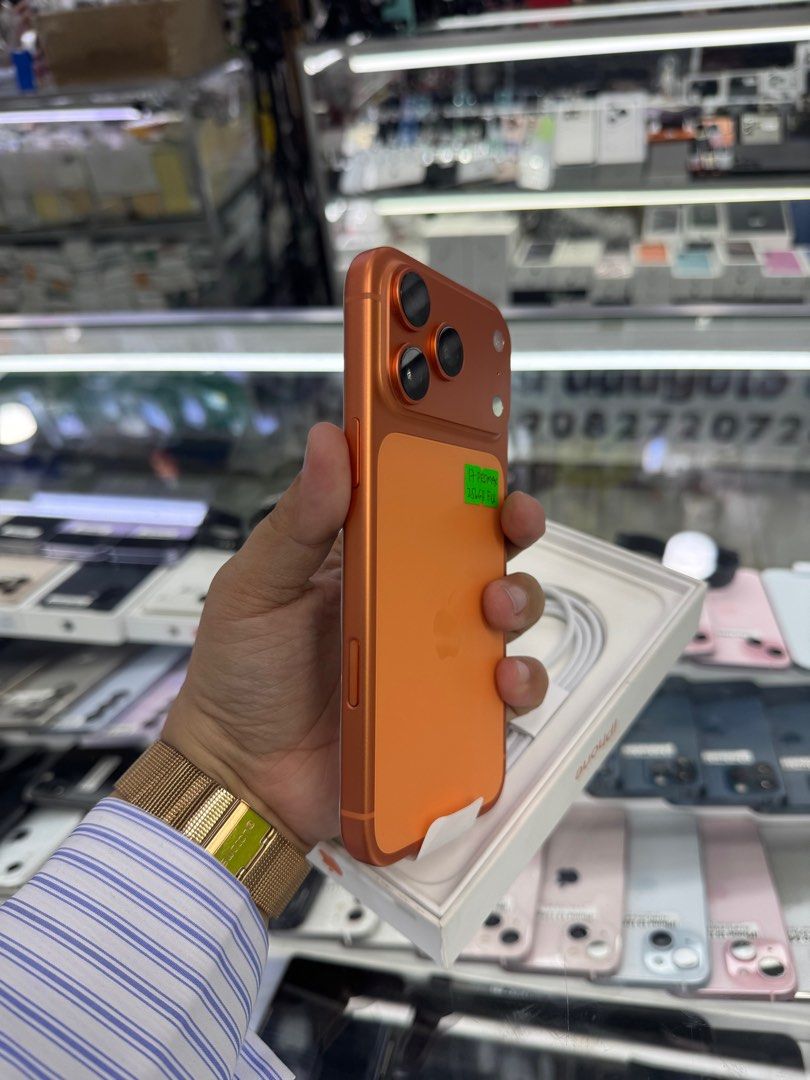 Iphone 17 Pro Max 256gb 100% batt FU No issue All working (Category: iPhone 17 Series) located in San Juan City. Submitted by javedsgadgetshop (Listing ID 1422433953, Image 3). Description: INSTALLMENT OPTIONS : SPAY LATER / GGIVES / CREDIT CARD! WE BUY AND SELL SO PWEDE MAGBINTA OR SWAP ! Quick Specs : 💵 Iphone 17 Promax •256gb •NTC Variant •100% batt health •Factory Unlock •98% Smoothness •No hidden issue | No Repaired •100% Authentic | Not Re