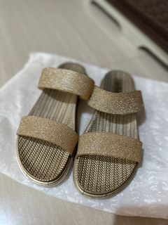 (Category: ) located in . Submitted by airrapreloved_ (Listing ID 1422402155, Image 1). Description: .