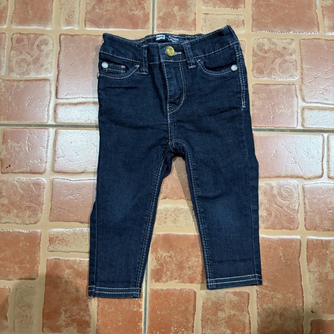 Levi's Denim Jeans with Butterfly Design (Category: Babies & Kids Fashion) located in Bulacan. Submitted by speczone (Listing ID 1422511800, Image 2). Description: very good condi and really cute, legit Levi's for kids (1y/o).