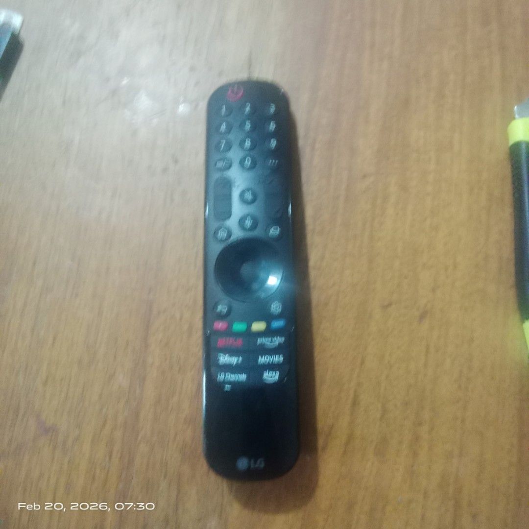 Lg tv REMOTE ONLY (Category: TV Parts & Accessories) located in Batangas. Submitted by don.paquito (Listing ID 1422443406, Image 1). Description: remote only po.