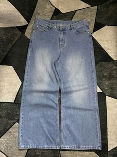 (Category: ) located in . Submitted by thriftn0_limits (Listing ID 1422458789, Image 1). Description: .