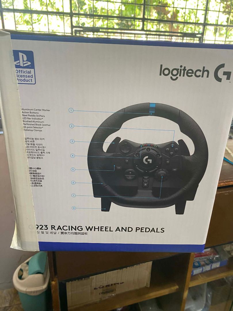 Logitech G923 TRUEFORCE SIM Racing Wheel – PS5, PS4, PC (Category: Controllers) located in San Pedro. Submitted by mamsernoodle (Listing ID 1422480324, Image 3). Description: Selling pre-owned Logitech G923 TRUEFORCE SIM Racing Wheel and Pedals, also including the frame used for installing the wheel and pedals No to trades as the owner specifically mentioned that it is for sale, thanks! Compatible with PS5/PS4 and PC, already tested this with Gra