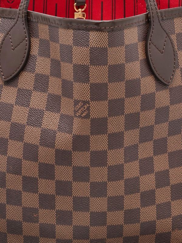 LV Louis Vuitton Neverfull MM Damier Ebene (Category: Luxury Bags & Wallets) located in Bulacan. Submitted by GeezLouise (Listing ID 1422518643, Image 3). Description: Like new Complete with original box and dust bag First owner Store bought Excellent condition RFS: need funds.