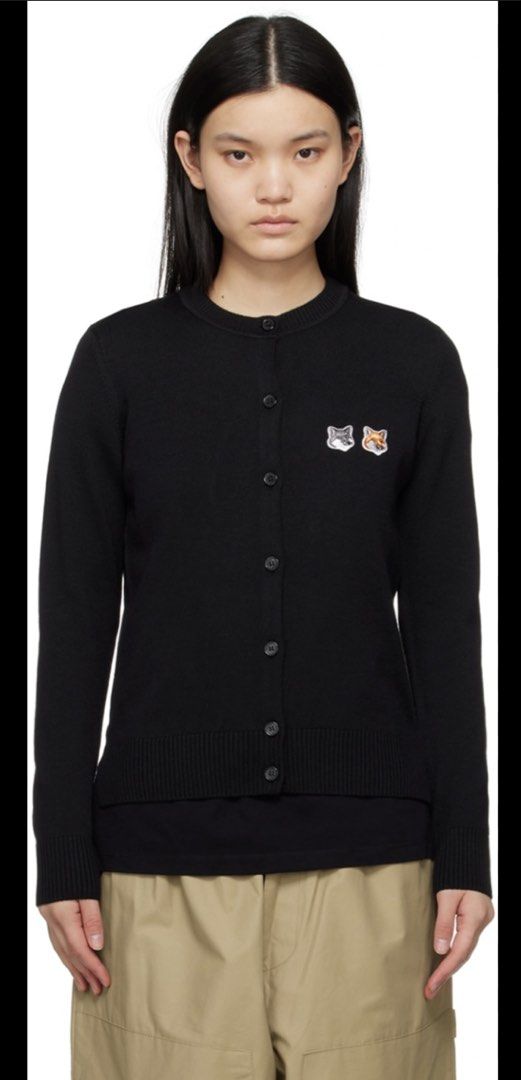 MAISON KITSUNÉ Double Fox Head Patch wool cardigan (Category: Luxury Apparel) located in General Santos City (Dadiangas). Submitted by curatedstuffs101 (Listing ID 1422501699, Image 1). Description: Like new No flaws Color rate:10/10 Size:medium on tag Pls refer to the photos for the exact measurements..