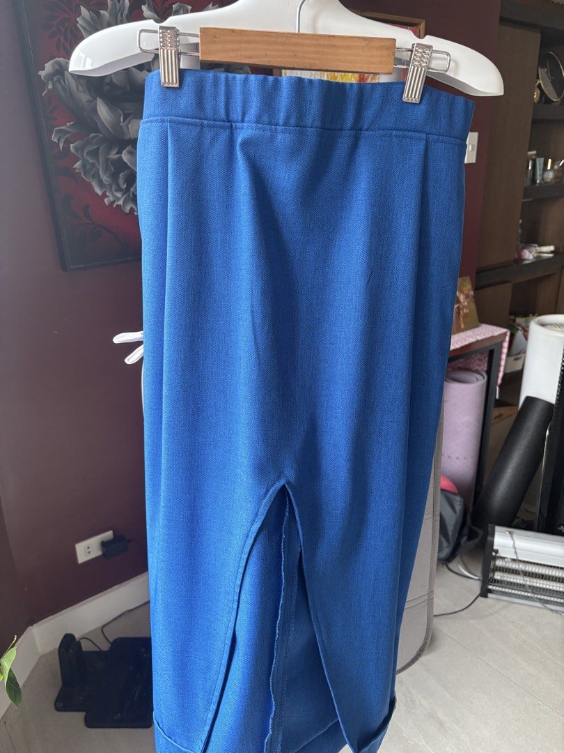 medium Unif0rm skirt (Category: Skirts) located in Pasig City. Submitted by decluttering.always (Listing ID 1422408868, Image 1). Description: unif0rm local brand pickup by buyer from pasig.