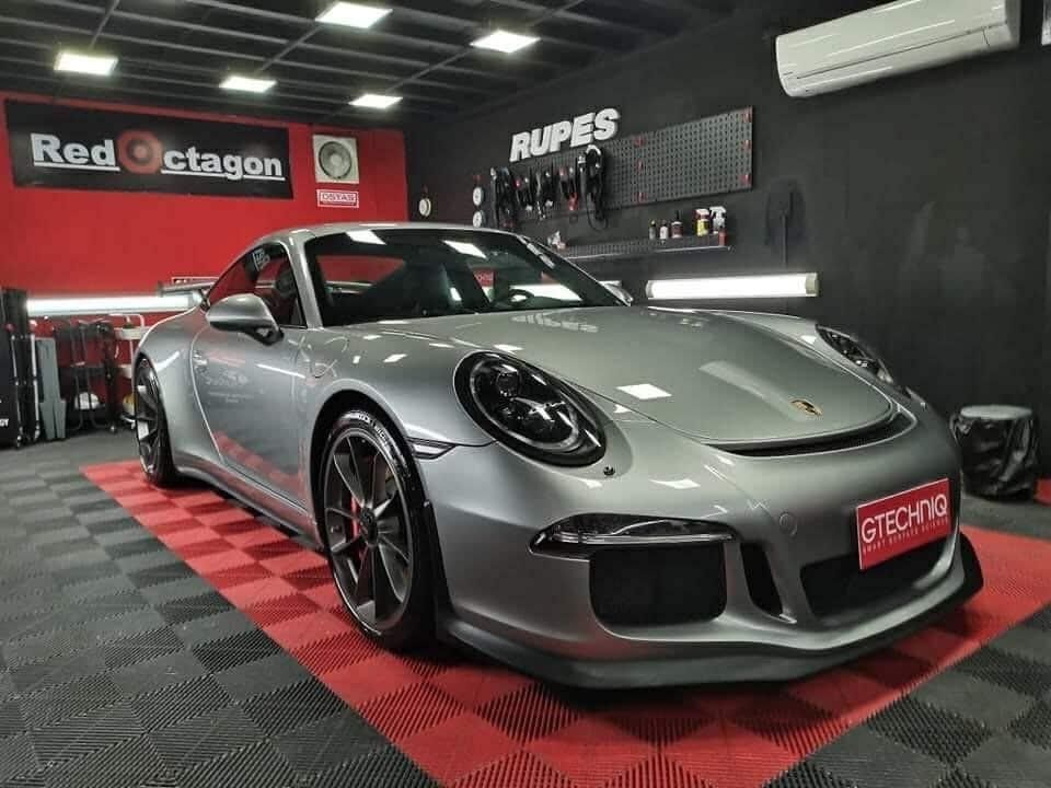 Porsche 911 3.8 GT3 (A) (Category: Used Cars) located in Manila. Submitted by katsuragikeima004 (Listing ID 1422418394, Image 1). Description: FOR SALE❗️❗️ Porsche Carrera 911 GT 3 🏎 🏎🏎 2016 Model ✅️ Super cars ✅️ 3.8LTR Engine (All stock) ✅️ 475 horsepower ✅️ Dual clutch , Automatic transmission ✅️ Can accelerate from 0-100km/h in 3.4 seconds ✅️ Upgrades worth 500-700K 😍 😍 Front lift system ✅️ IPE exhaust ✅️ PPF ✅️ 13M only💰 negotiable upo