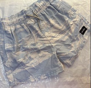 (Category: ) located in . Submitted by herleenaaaa (Listing ID 1422421154, Image 1). Description: .