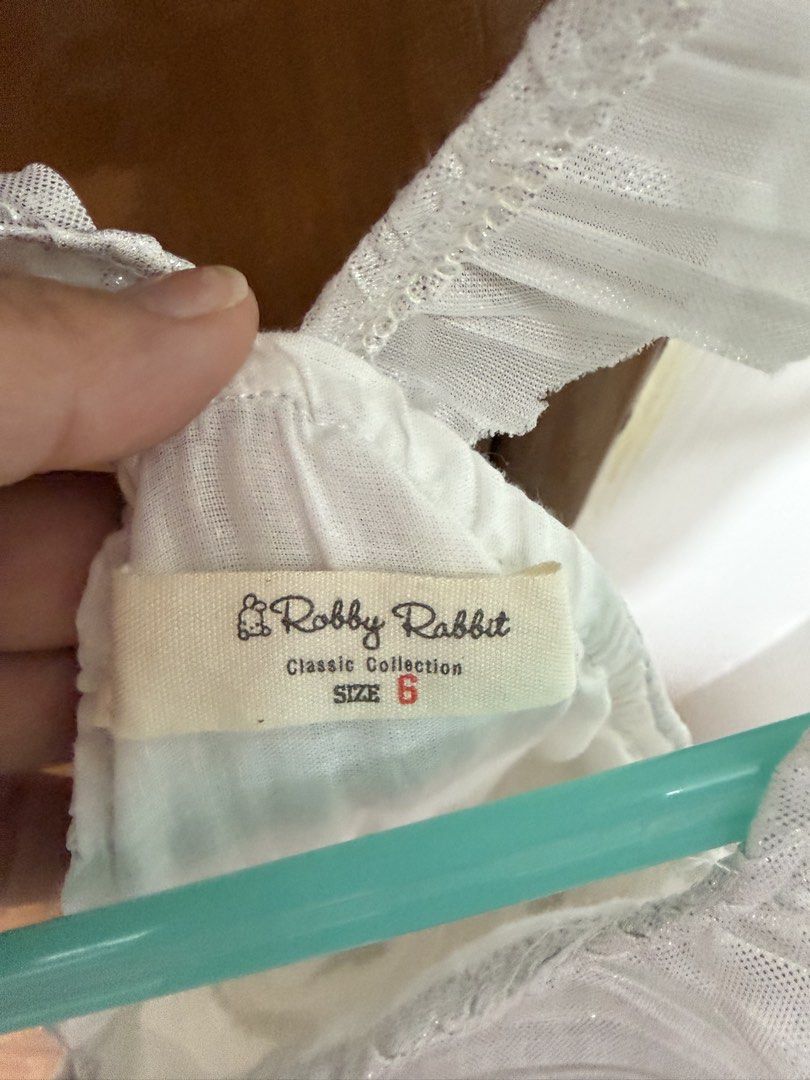 Robby Rabbit White Dress Size 6 (Category: Babies & Kids Fashion) located in Manila. Submitted by eah0416 (Listing ID 1422400884, Image 2). Description: Used once Perfect for formal occasions.