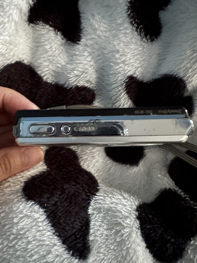 Sony Cyber-shot DSC-W190 (UNTESTED) (Category: Cameras) located in San Fernando. Submitted by iaaasells (Listing ID 1422396636, Image 3). Description: Selling Sony SteadyShot DSC-W190. ⚠️ Untested – no battery to check ⚠️ Has skin peeling (see photos) Selling as-is. Good for: • For parts • Repair project • Digicam collectors Low price already at ₱250 due to condition. RFS: Decluttering 📍Pampanga.