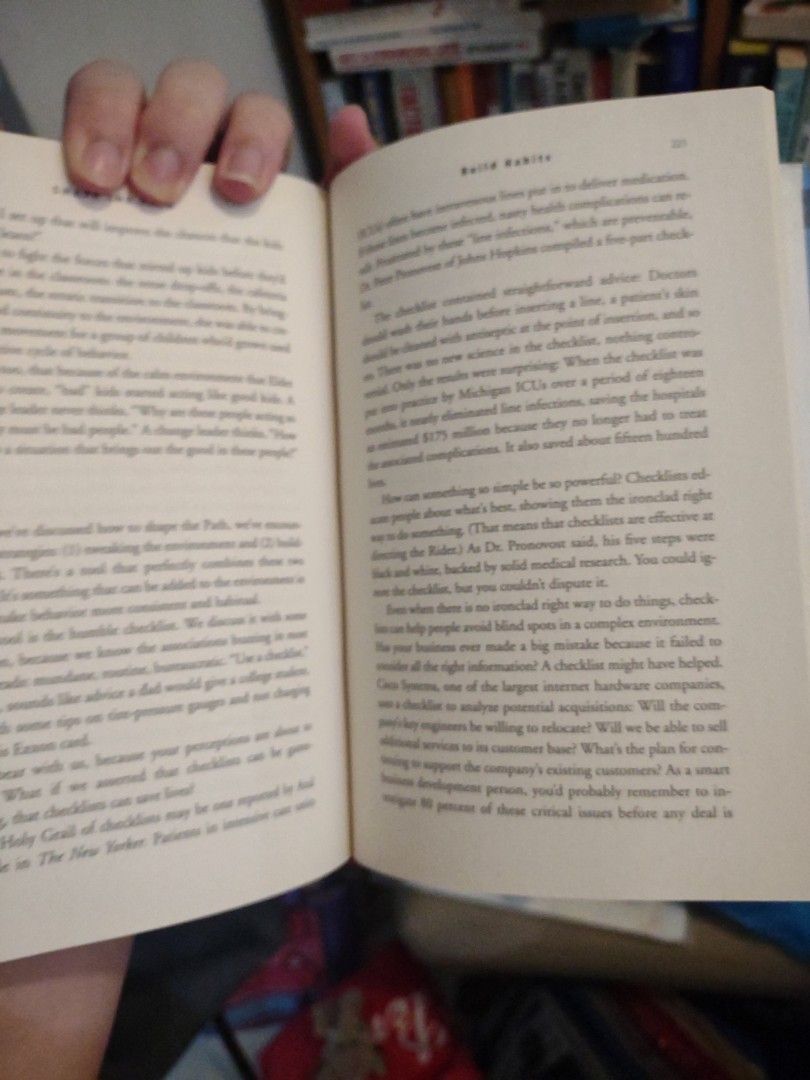 Switch: How to Change Things When Change is Hard (Category: Storybooks) located in Manila. Submitted by preloved.christine (Listing ID 1422507100, Image 3). Description: Book, "Switch: How to Change Things When Change is Hard" by Chip Heath & Dan Heath, is a New York Times bestseller. It covers topics like directing the rider, motivating the elephant, and shaping the path. The book's contents include chapters on finding bright spots, scripting cr