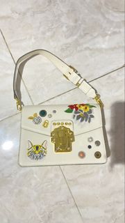 (Kategori: ) berada di . Dikirim oleh nala2508 (ID iklan 1422439395, Gambar 1). Deskripsi: .