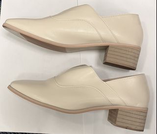 （分類：）位於 。 由 joannajccc 提交（商品編號 1422472521，圖片 1）。簡介： 。