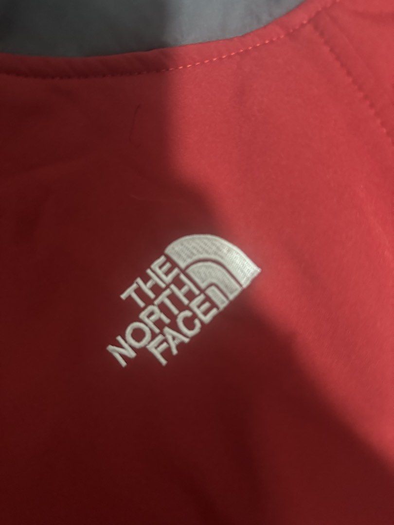 The North Face Summit Series Jacket - Red (Category: Coats, Jackets and Outerwear) located in Manila. Submitted by cdd88 (Listing ID 1422474650, Image 3). Description: L: 26 W: 21.5 Dm for inquiries .