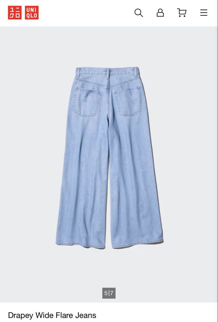 Uniqlo Drapey Wide Flare Jeans (Category: Jeans) located in Makati City. Submitted by chibepieth22739 (Listing ID 1422392278, Image 2). Description: - Uniqlo Drapey Wide Flare Jeans - Light blue wash - Wide-leg silhouette - Classic design - Button and zipper closure - Made of soft denim - Versatile style Size: 29 RFS: Wrong size was sent to me. Original price is 1,990 Now selling it for only 1200 Shipping fee c/o buyer.