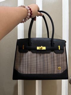 (Category: ) located in . Submitted by e-clutter (Listing ID 1422533481, Image 1). Description: .