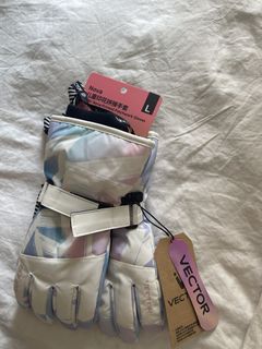 （分類：）位於 。 由 small_room 提交（商品編號 1422407802，圖片 1）。簡介： 。