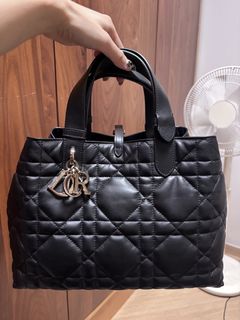 （分類：）位於 。 由 aabbccdyy 提交（商品編號 1422650536，圖片 1）。簡介： 。