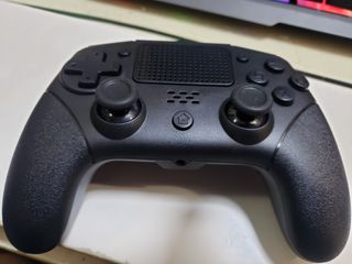 （分類：）位於 。 由 l.fan 提交（商品編號 1172994328，圖片 1）。簡介： 。