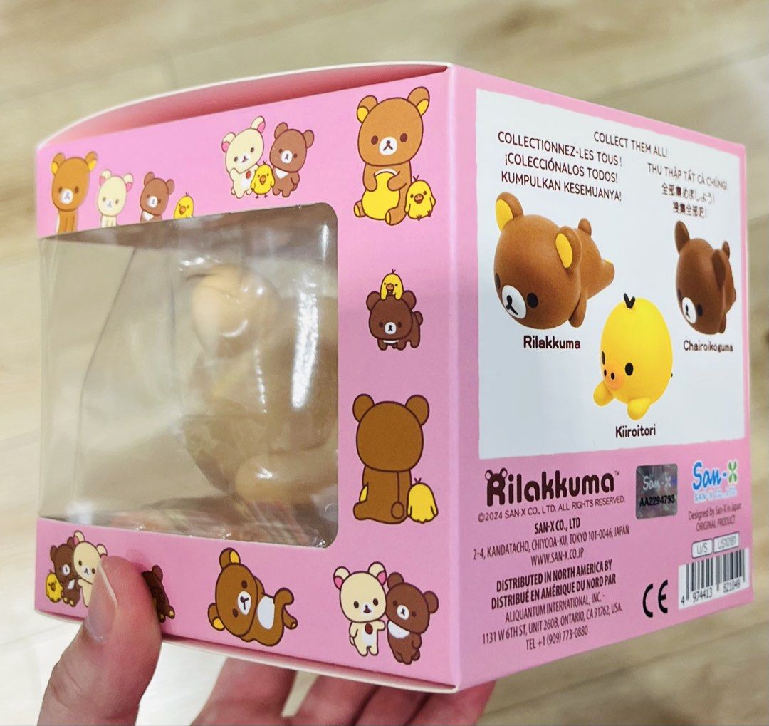 現貨🐻鬆弛熊公仔🎁正版 SANRIO SANX 牛奶熊公仔 熊仔擺設 室內家居辦公室書枱 裝飾 生日禮物 結婚公仔 結婚禮物 新年禮物 賀年禮物 情人節禮物 限量珍藏收 RELAX BEAR DOLL CHRISTMAS BIRTHDAY WEDDING GIFT Rilakkuma Korilakkuma Figure （分類：手辦雕像）位於 Hong Kong。 由 swroom 提交（商品編號 1422646828，圖片 3）。簡介： 🚚 🎁 只限郵寄運送 🎁 ▫️▫️商品詳情▫️▫️ 💖$160個，全新未開封 ❣️ 節日銷情迅速請早訂購售完即止❣️ 🛍更多最新禮品玩具 follow us ： carousell.com/swroom ▫️▫️購買付款詳情 ▫️▫️ 📥 請 INBOX PM下單購買須提供以下資料 ： 1. 選擇付款方式 : PAYME / FPS / ALIPAYHK 2. 郵寄方式： 📦 SF順豐到付 - 收貨時付運費 📦 ( 一般情況 2-