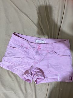 (Category: ) located in . Submitted by closetnitata (Listing ID 1422639403, Image 1). Description: .