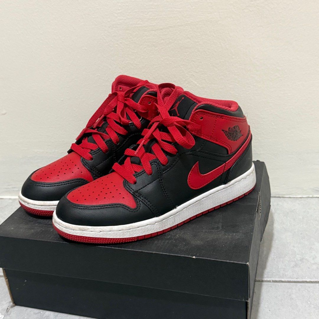 Air Jordan Shoes (Category: Sneakers) located in Quezon City. Submitted by arejayzon (Listing ID 1422641648, Image 2). Description: ✨ Bought for Php 5k ✨ Rsf: not my style anymore ✨ Condition: worn only once ✨ Lp: 3000 .