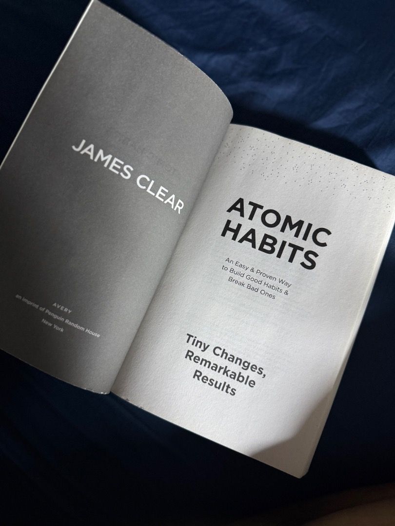 Atomic Habits by James Clear (Category: Storybooks) located in Caloocan City. Submitted by capinigdre70523 (Listing ID 1422699668, Image 2). Description: - Atomic Habits by James Clear - Easy and proven way to build good habits - Break bad habits - New York Times bestseller - In English decluttering wala pong sulat or anything bought at fully booked for 895php.