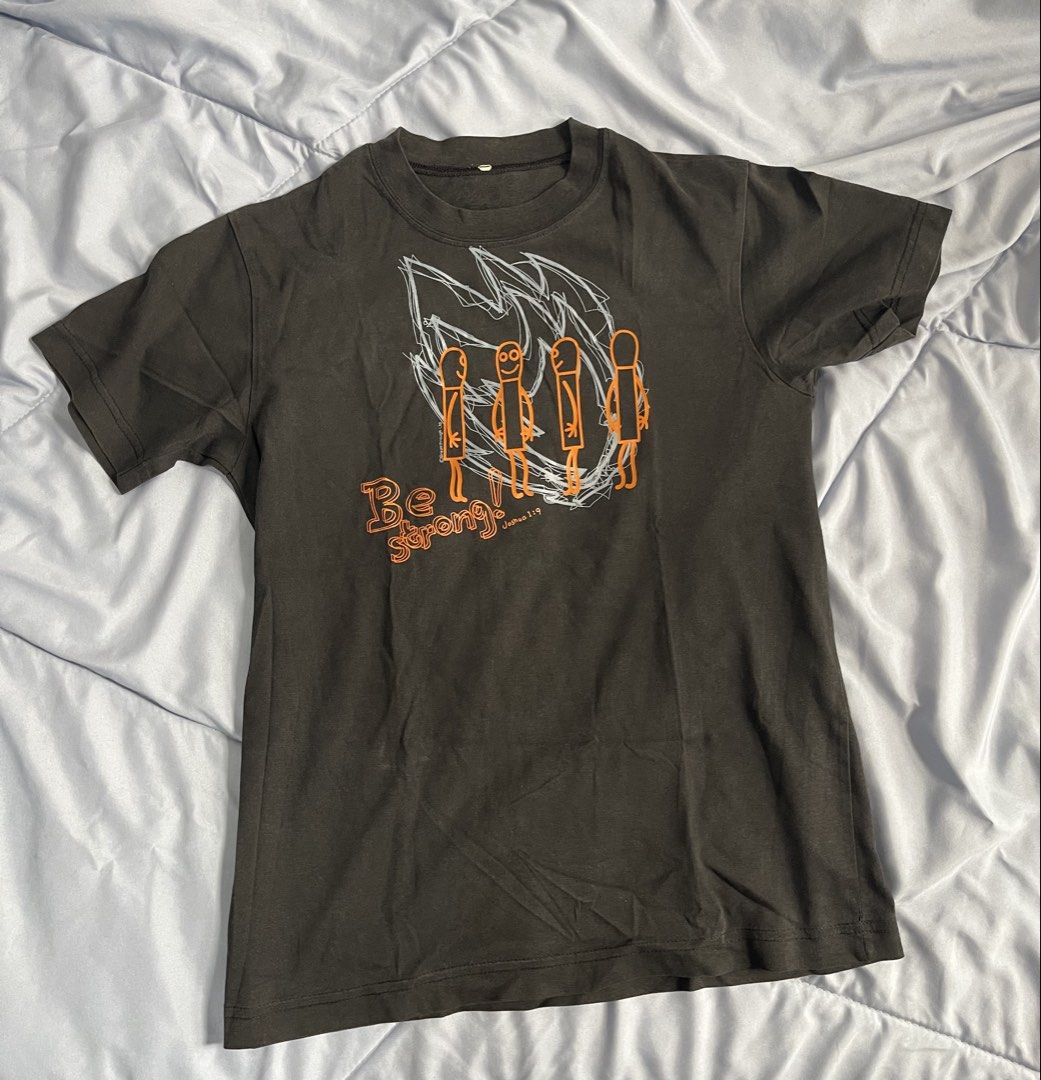 Be Strong black tee (Category: Tshirts & Polo Shirts ) located in Manila. Submitted by nicooolu (Listing ID 1422585048, Image 1). Description: Be Strong! Black tee -Issue: name on the back tag -L: 25, W: 18.5.
