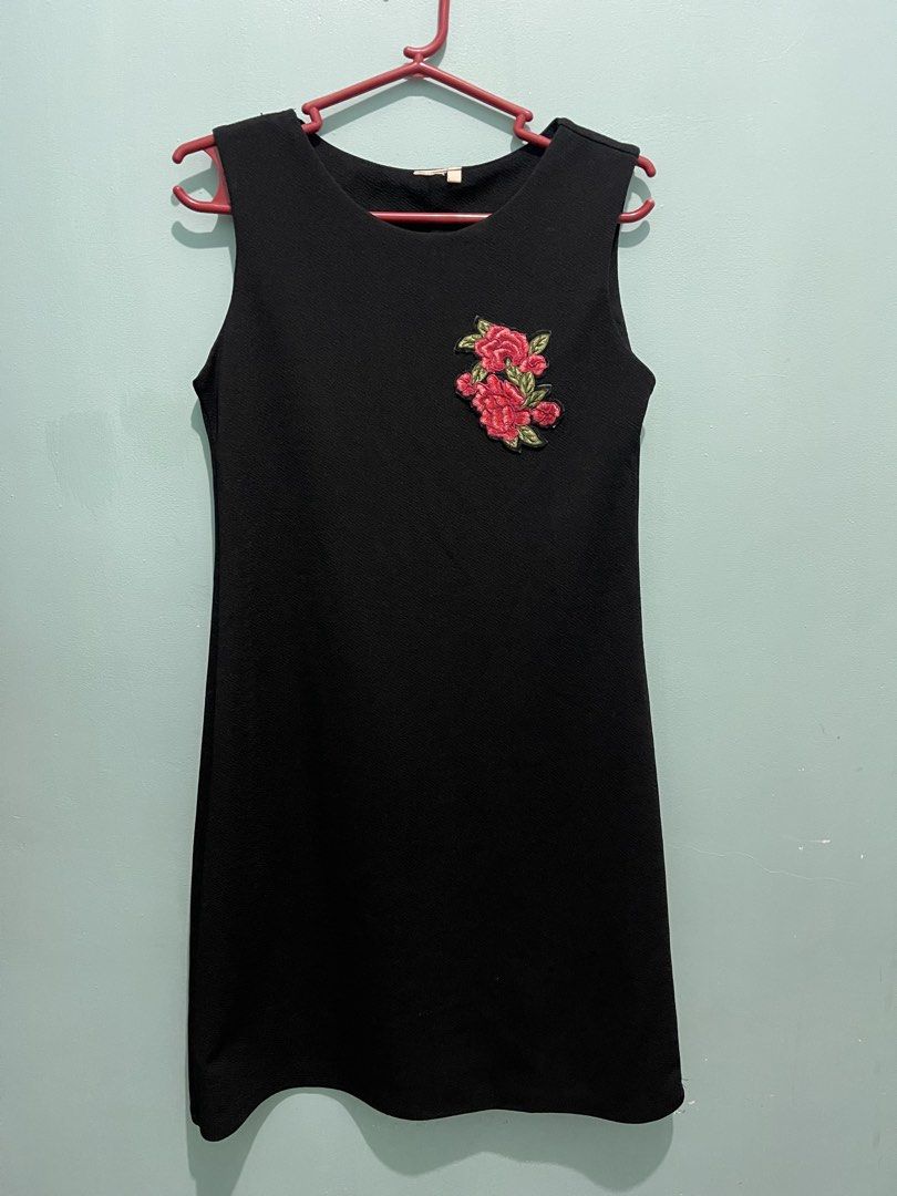 Black Dress (Casual / Office) (Category: Dresses) located in Bay. Submitted by janus30 (Listing ID 1422568986, Image 1). Description: Location: Laguna, BGC.