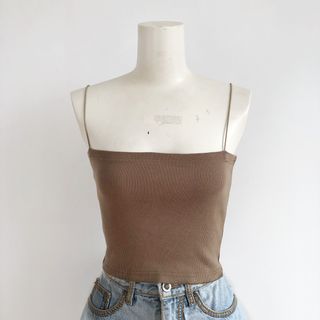 (Category: ) located in . Submitted by mkjpcloset (Listing ID 1422564585, Image 1). Description: .
