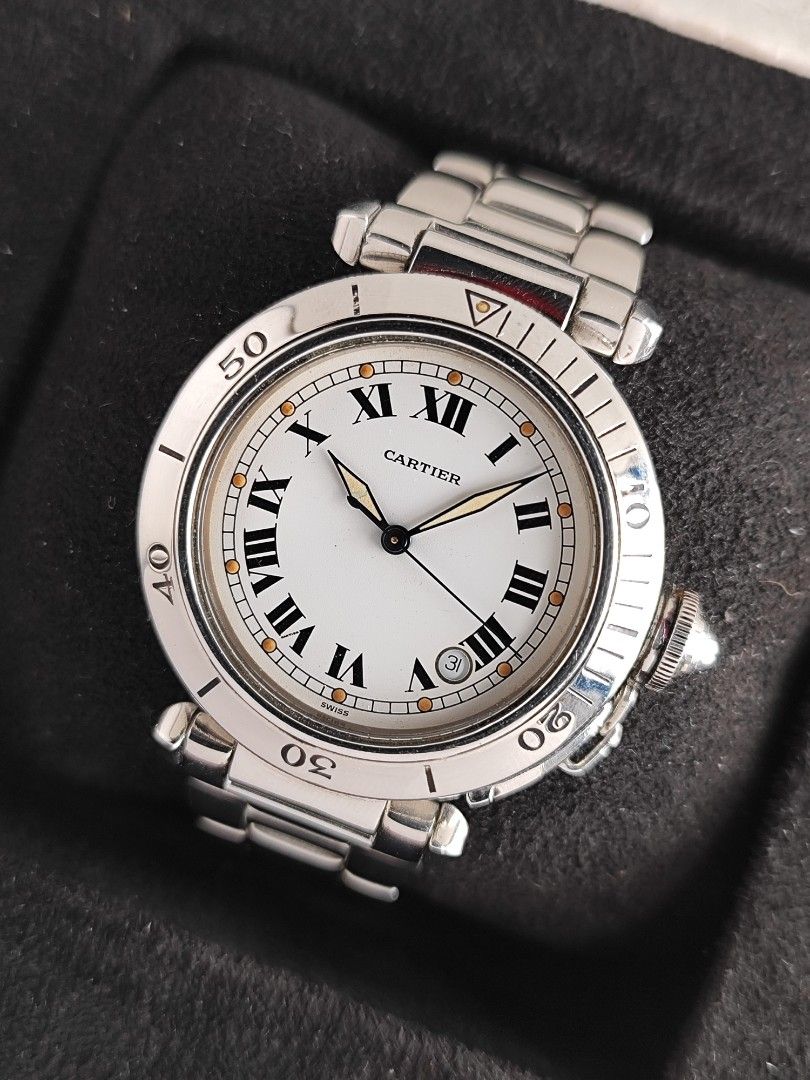 Cartier Pasha 38mm (Category: Men's Watches) located in San Juan City. Submitted by MW_888 (Listing ID 1422675665, Image 1). Description: Cartier Pasha 38mm - big size Automatic Ref 1040 9/10 condition Inclusions: watch, original bracelet fit to approx 7.5" wrist and leather pouch *photo reference on 6.5" wrist 125k.