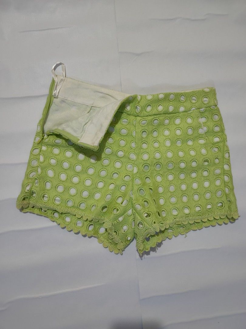 CC&DD Eyelet Shorts / Summer shorts (Category: Shorts) located in Marikina City. Submitted by styledandsassified (Listing ID 1422618064, Image 2). Description: - CC&DD green eyelet shorts - Size: 26 - Features a scalloped hem - Comfortable fit - Zipper and button closure - Perfect for a casual and chic look sc:CP1.