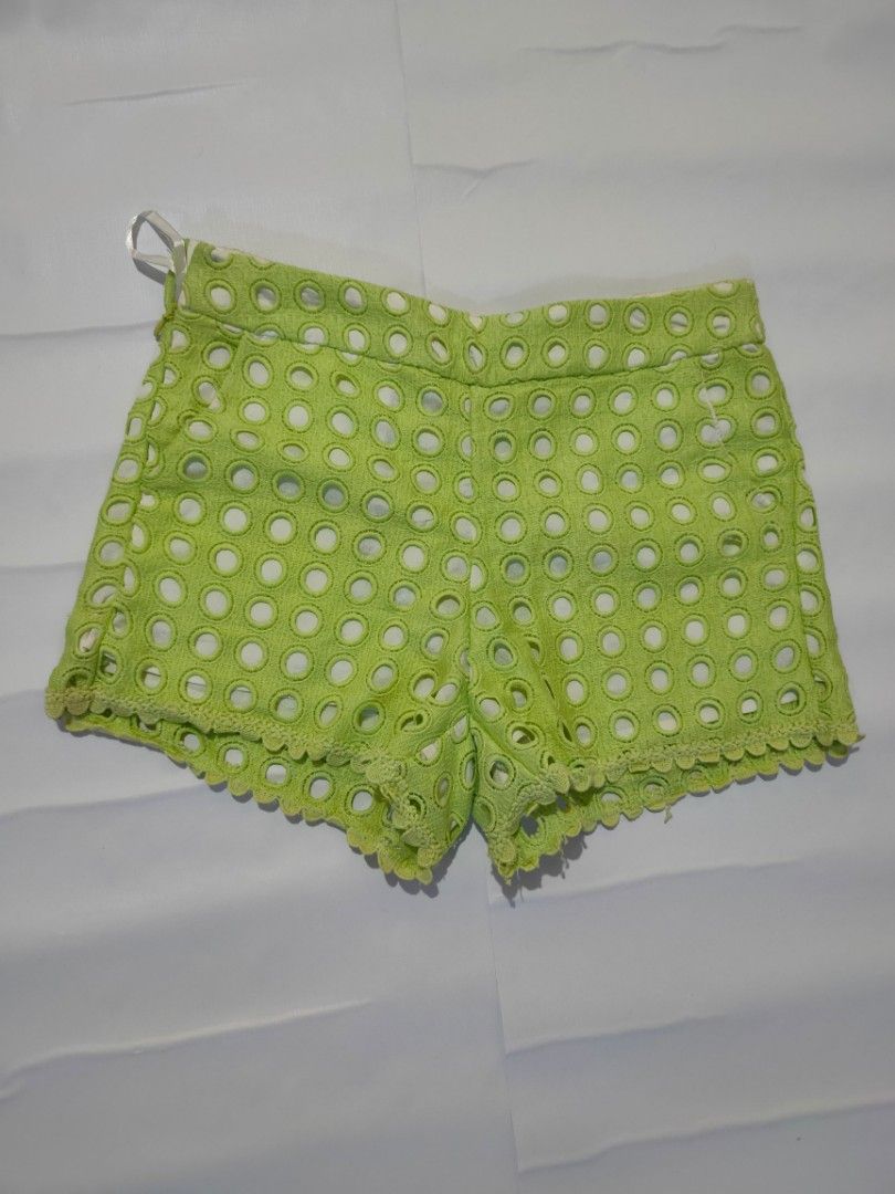 CC&DD Eyelet Shorts / Summer shorts (Category: Shorts) located in Marikina City. Submitted by styledandsassified (Listing ID 1422618064, Image 1). Description: - CC&DD green eyelet shorts - Size: 26 - Features a scalloped hem - Comfortable fit - Zipper and button closure - Perfect for a casual and chic look sc:CP1.