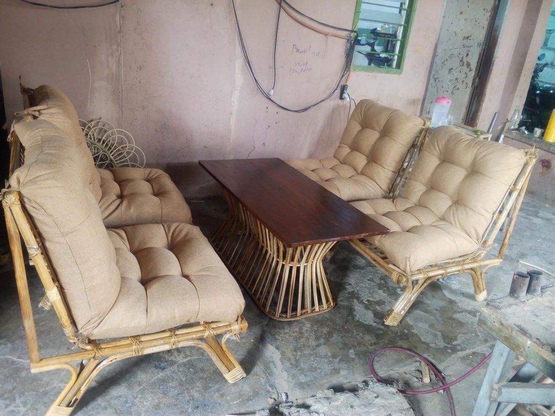 Coffee shop Rattan dining table and 4 chairs set (Category: Tables & Sets) located in Paranaque City. Submitted by FLess.ph (Listing ID 1422655577, Image 2). Description: Made to order 10-14 working days lead time Php 39,000 only Cushions included already to the price!! Cushions are very thick! Chairs seat area (24x24 ) inches Center Table wood top 24x48 inches - Rattan sofa set includes two loveseats and a coffee table. - Features a natural ratt