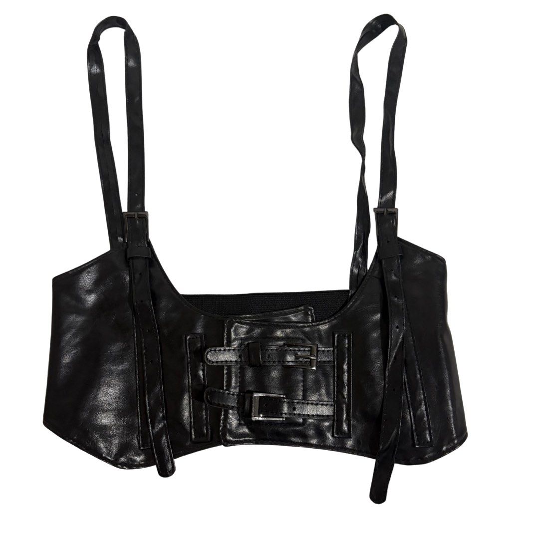 Concert top corset (Category: Others Tops) located in Pasay City. Submitted by cloudeclutters (Listing ID 1422562195, Image 1). Description: Please read before you order 🌸 Fits XS-S 🌸 Payment first, No COD 🌸 Payment thru Gcash 🌸 Delivery thru J&T/Lalamove. I'm located at pasay Guaranteed that what you see is what you get.