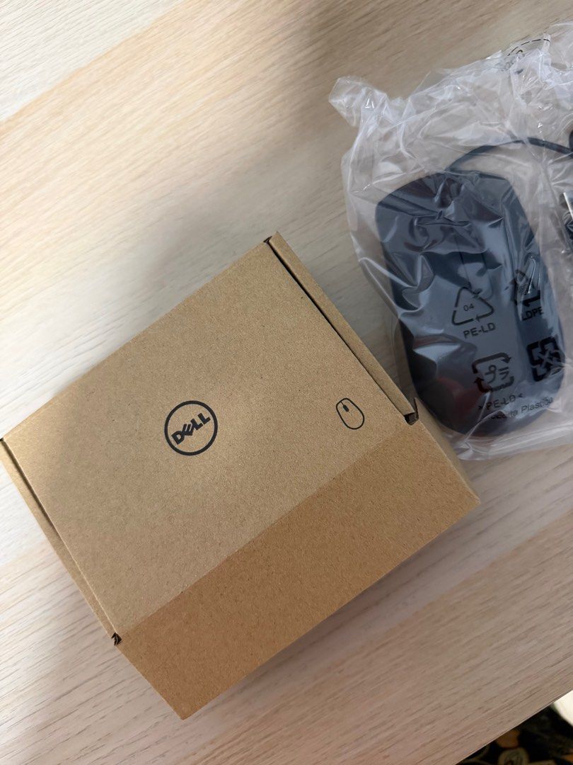 Dell Wired Mouse - Brand New463608605270364161