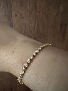 (Category: ) located in . Submitted by luxemanic (Listing ID 1420284002, Image 1). Description: .