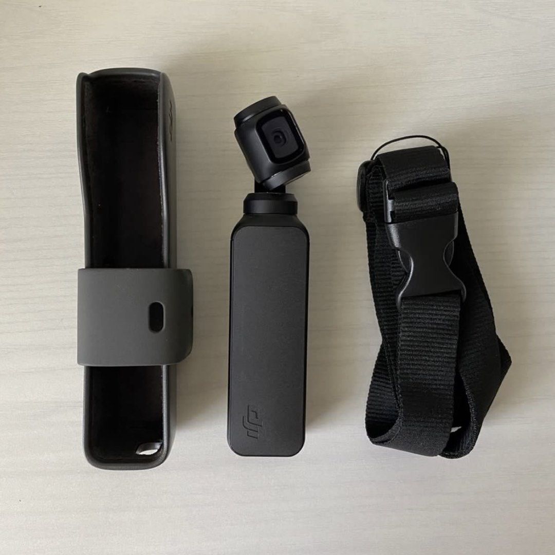 DJI Osmo Pocket 1 (Category: Gimbals & Stabilizers ) located in Quezon City. Submitted by a.archive.co (Listing ID 1422664887, Image 3). Description: DJI Osmo Pocket Model: OT110 Compatibility: Lightning / USB-C Smartphone Features: MicroSD Card Slot Condition: Fully working, no issues (used only once!) Comes with charging cable, lanyard, stand, and protective case! Mode of Payment: GCash Location: Quezon City.