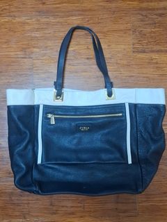 （分類：）位於 。 由 christygi 提交（商品編號 1422638607，圖片 1）。簡介： 。