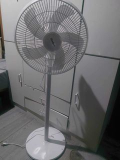 (Category: ) located in . Submitted by avxlnz (Listing ID 1422628591, Image 1). Description: .