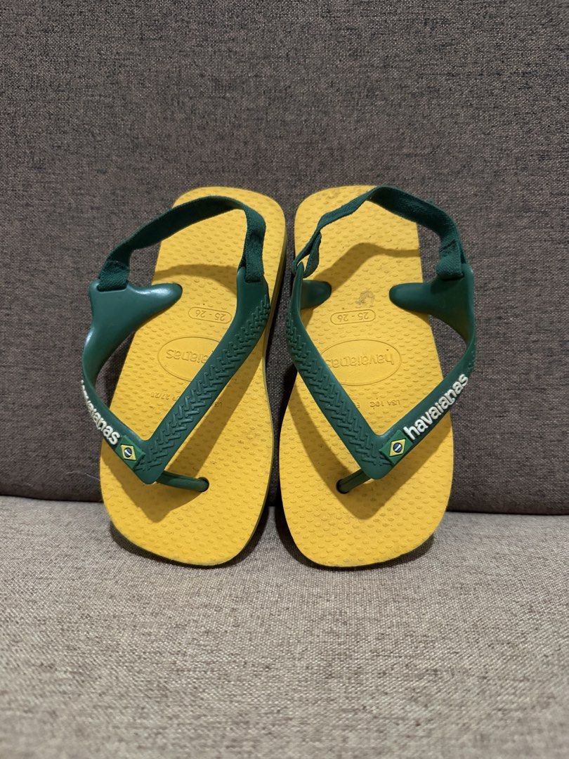 Havaianas Baby Flip-flops (Category: Babies & Kids Fashion) located in Bay. Submitted by Mrs.B (Listing ID 1422637832, Image 1). Description: - Havaianas baby flip-flops, size 25-26 - Available in two styles: - Yellow with green straps and Brazilian flag design, unused w/o tag - 400 - Minecraft-themed with orange straps, green and blue color scheme, unused with tag - 600.