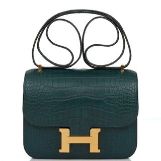 (Category: ) located in . Submitted by LuxuryCheapAutientic (Listing ID 1422707161, Image 1). Description: .