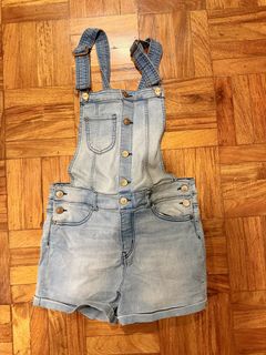 (Category: ) located in . Submitted by eleventwelveph (Listing ID 1422652848, Image 1). Description: .